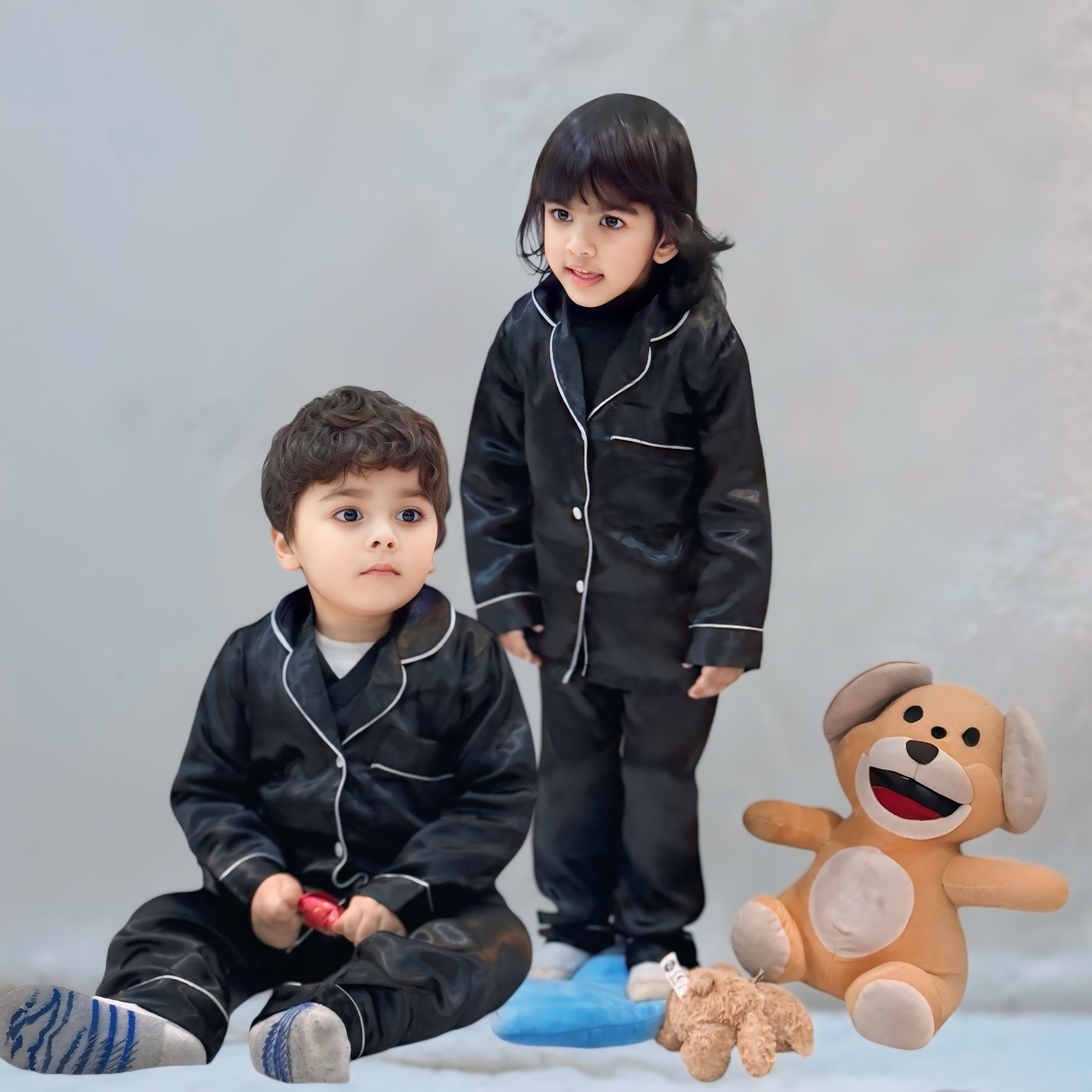 Black Silk Pajamas   Set