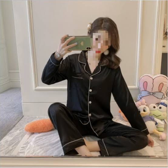Black Silk Night Suit