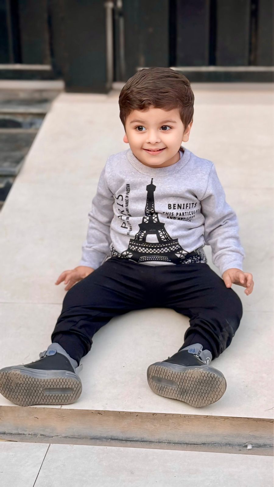 Fleece Fabric Grey Paris Printed Suit  ( Each )