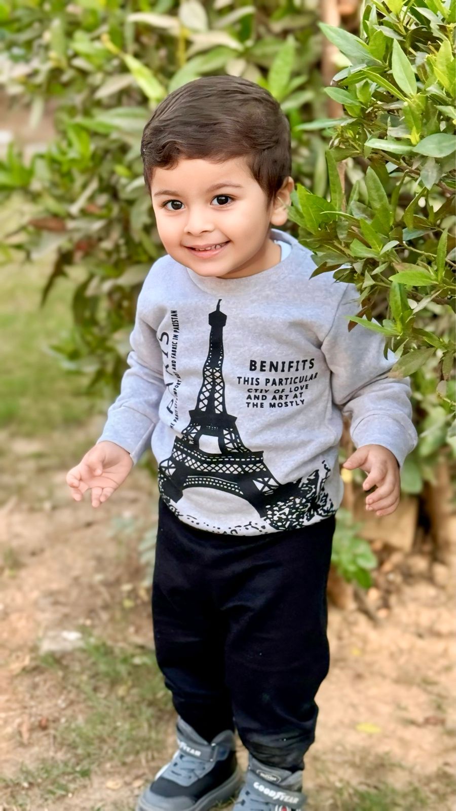 Fleece Fabric Grey Paris Printed Suit  ( Each )